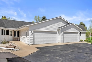 636 Westbury Ln Unit 12, Delavan, WI 53115