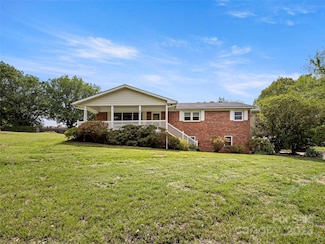 218 Old North Carolina 20 Hwy, Alexander, NC 28701
