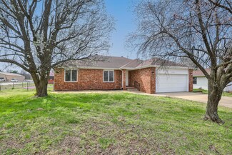 4342 W Weaver Rd, Battlefield, MO 65619