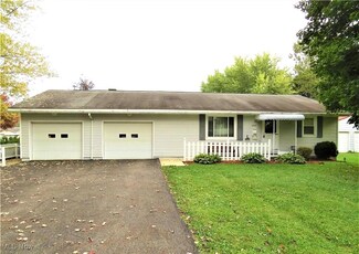 204 Scranton Ave Unit 2A, Minerva, OH 44657
