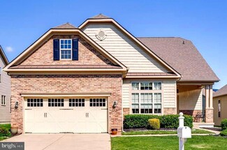 15 Mulhouse Dr, West Berlin, NJ 08091