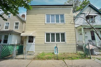 85 Osgood Ave, Staten Island, NY 10304