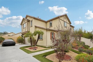 11516 W Aleta Ln, Sylmar, CA 91342