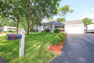 9 Meade St Unit 62, Nashua, NH 03064