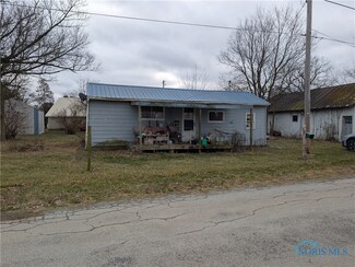 5369 Quincy St, Harpster, OH 43323