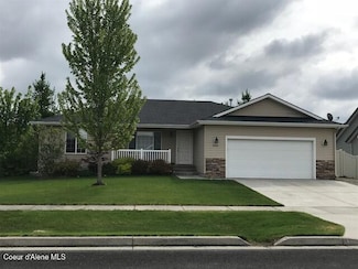8320 N Boysenberry Loop, Hayden, ID 83835