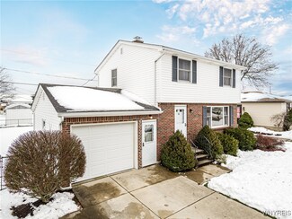 64 Basswood Dr, Buffalo, NY 14227