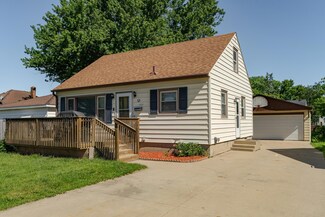 1507 2nd St NE, Rochester, MN 55906