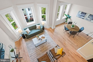 1617 Swann St NW Unit 7, Washington, DC 20009