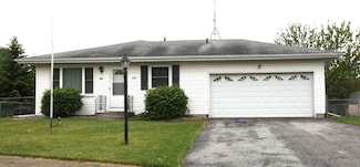 104 Beech Ct, Hebron, IN 46341