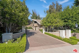 16101 Valley Meadow Place, Encino, CA 91436