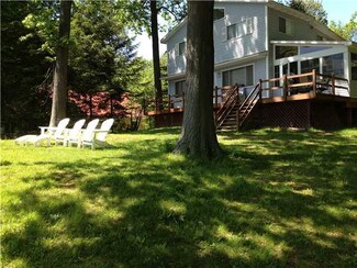 7035 Sunset Dr, Sodus Point, NY 14555