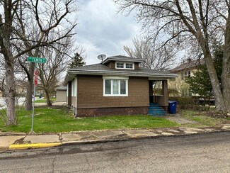 405 10th St, La Salle, IL 61301