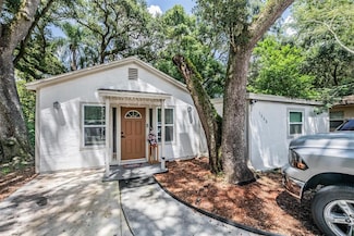 1608 E Linden Ave, Tampa, FL 33604