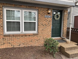1004 Saint Andrews Way, Chesapeake, VA 23320