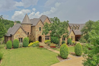 9 Victory Ln, Double Oak, TX 75077