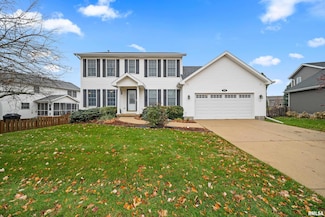 2012 Streamside Dr, Bettendorf, IA 52722