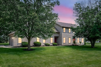3902 Maple Grove Rd, Marion, OH 43302