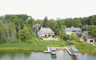 2634 Reeds Lake Ct SE, Grand Rapids, MI 49506