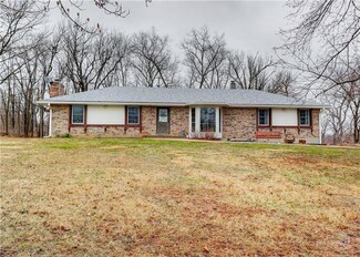 1490 SE 216th St, Lathrop, MO 64465