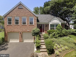 2612 Hawkshead Ct, Silver Spring, MD 20904