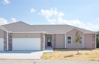 4758 S Union Ave, Independence, MO 64055