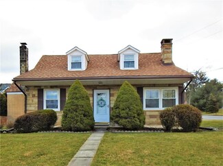 606 Fernwood St, Emmaus, PA 18049