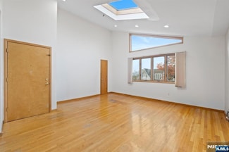 185 Main St Unit C000A, Cliffside Park, NJ 07010