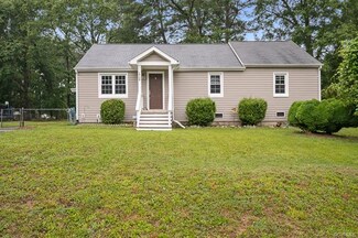16106 Lucia Dr, Chester, VA 23831