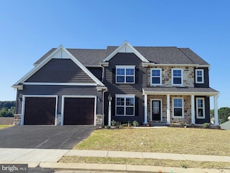 422 Springhouse Ln, Yorkana, PA 17406