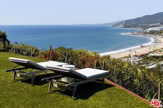 307 Mount Holyoke Ave, Pacific Palisades, CA 90272