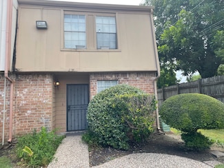 9200 W Bellfort St Unit 40, Houston, TX 77031