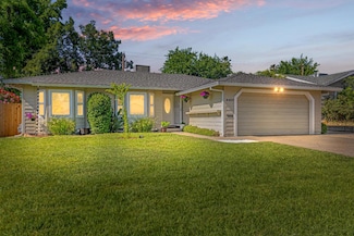 5432 Hesper Way, Carmichael, CA 95608