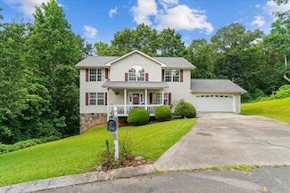1626 Lagenia Ct, Dalton, GA 30721