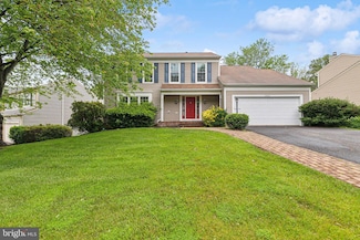 2802 Noble Fir Ct, Woodbridge, VA 22192