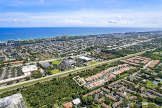 7200 NW Turtle Walk, Boca Raton, FL 33487