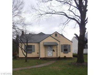 301 Center St E, East Canton, OH 44730