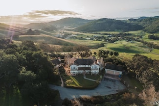 1500 Longhorn Ln, Petaluma, CA 94952