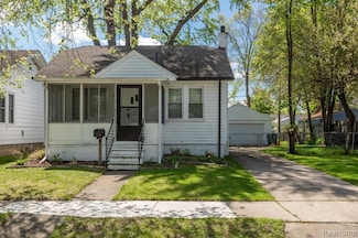 1904 Academy St, Ferndale, MI 48220