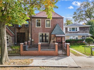 17210 111th Ave, Jamaica, NY 11433