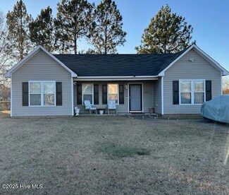 420 Sanders Dr, Rocky Mount, NC 27801