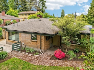 3532 NE 97th St, Seattle, WA 98115