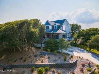 117 Heverly Dr, Emerald Isle, NC 28594