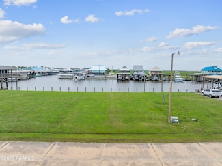 127 Joseph C Dr, Cypremort Point, LA 70538