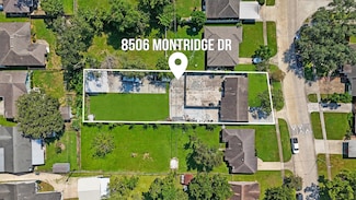 8506 Montridge Dr, Houston, TX 77055
