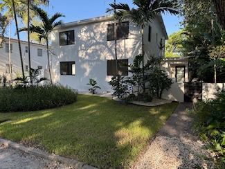 11643 NE 11th Place Unit 2, Biscayne Park, FL 33161