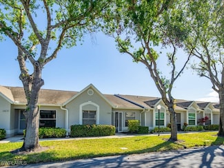 10808 King George Ln Unit 2602, Naples, FL 34109