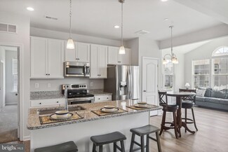 49 Bowie Mill Ave, Taneytown, MD 21787