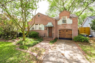 2565 Pineridge Rd, Jacksonville, FL 32207