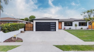 1327 W Chevy Chase Dr, Anaheim, CA 92801